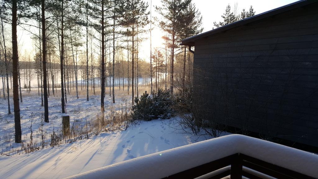 Kuoreksenniemi Villas & Lakehouse ปูมาลา ภายนอก รูปภาพ